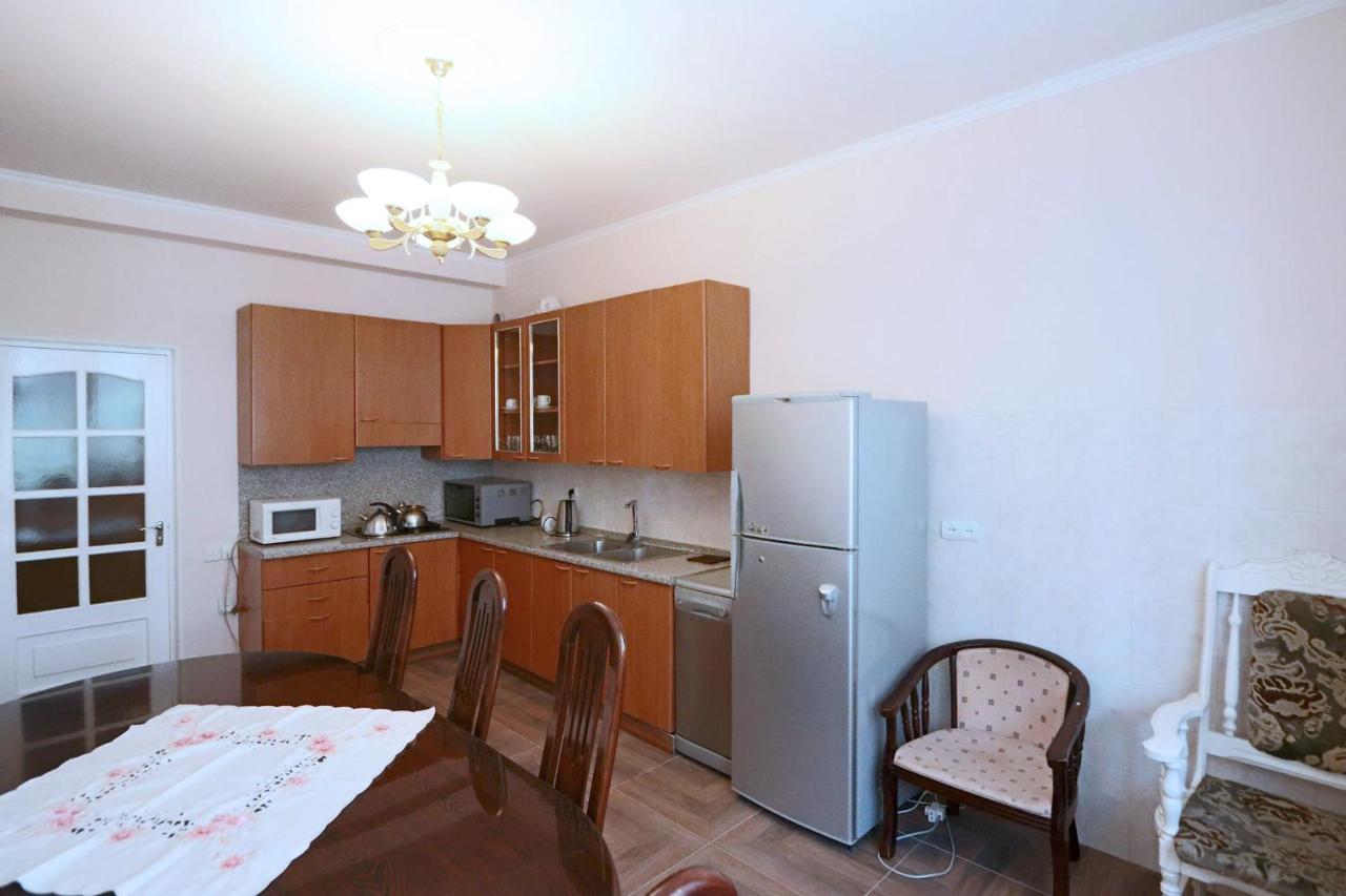 Garnim Guest House Yerevan Exterior photo
