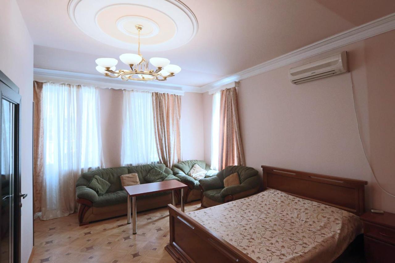 Garnim Guest House Yerevan Exterior photo